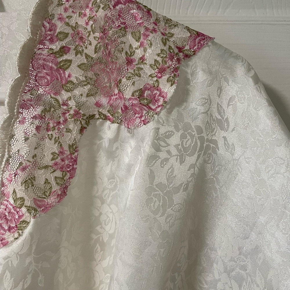 Lingerie Robe - Picture 2 of 2